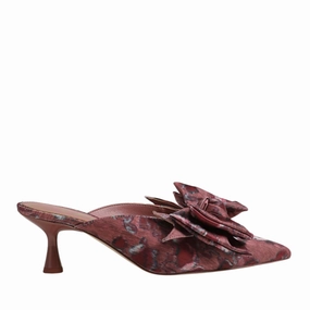 Barefoot Feel Design Shock absorption tech Fiona in Berry