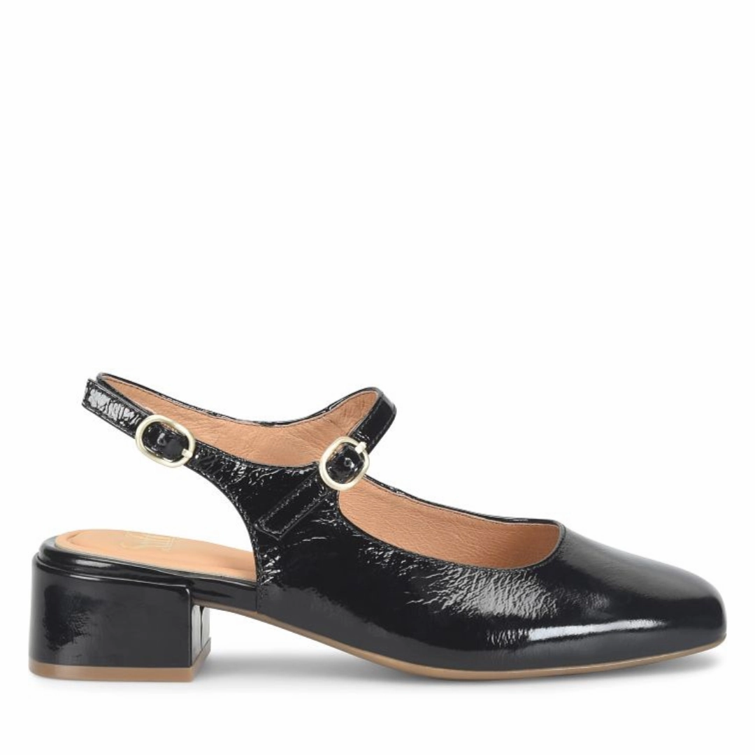 Leyla in Black Natural Motion Flex