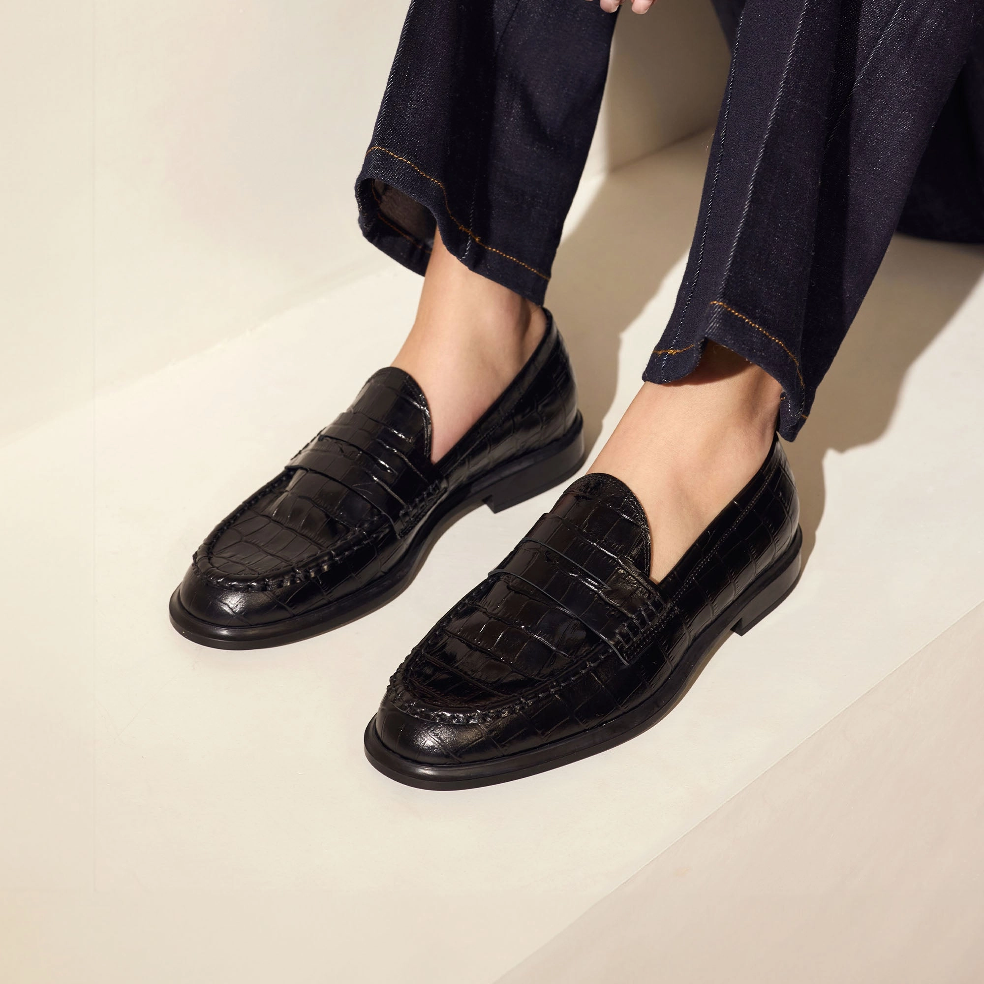 Seasonal Fit Vend?me Blandine croco black calfskin leather loafers