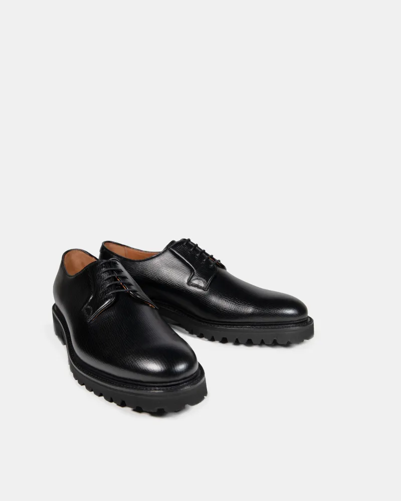 Subtle Styling Clean Edge Black Alcazar Derby Shoe