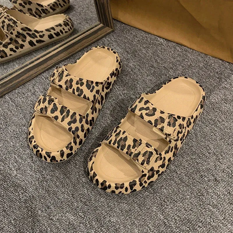Mabel - Chic Leopard Print Slides for Women