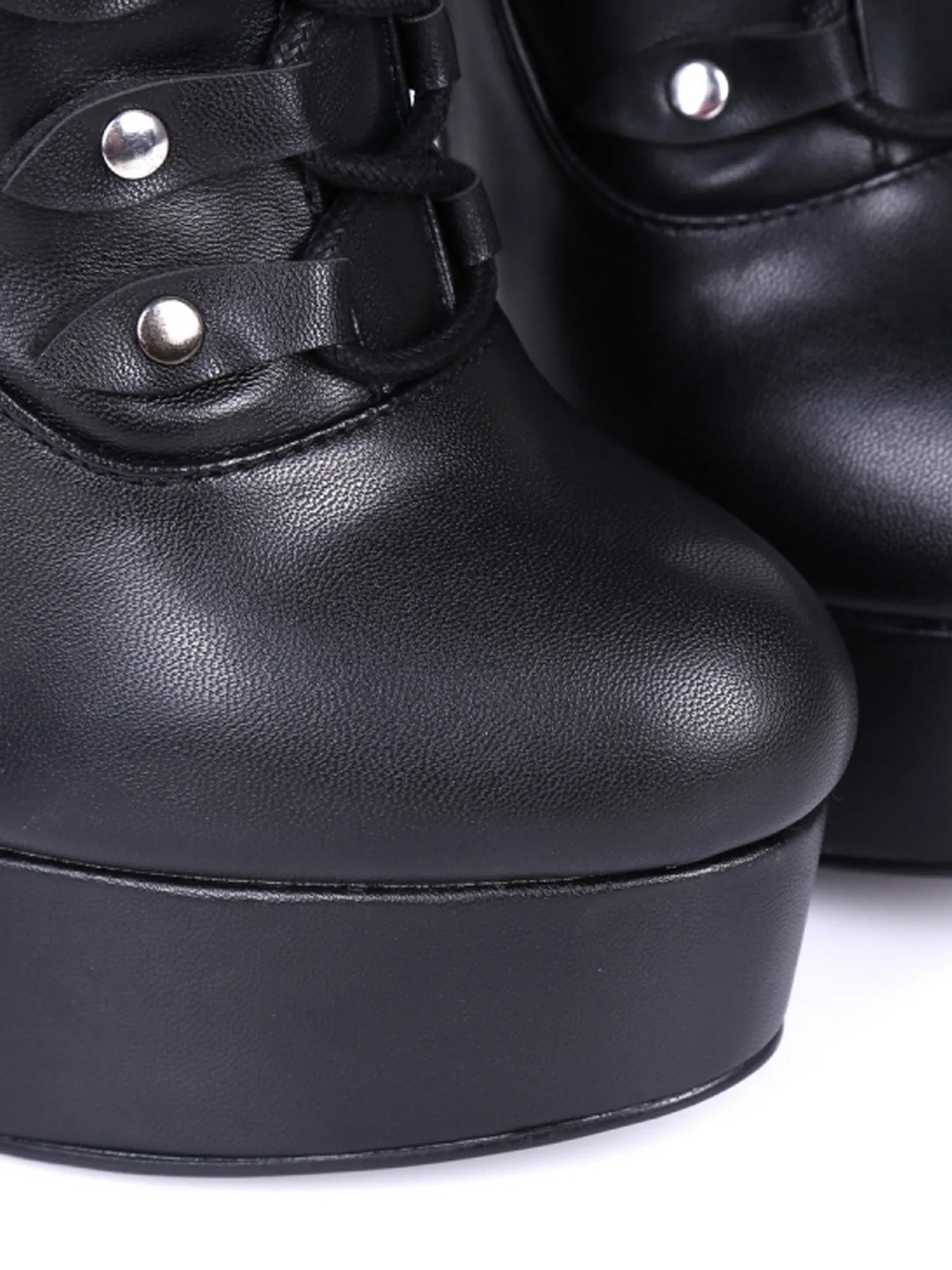 Mahaute Matte Knee Boots