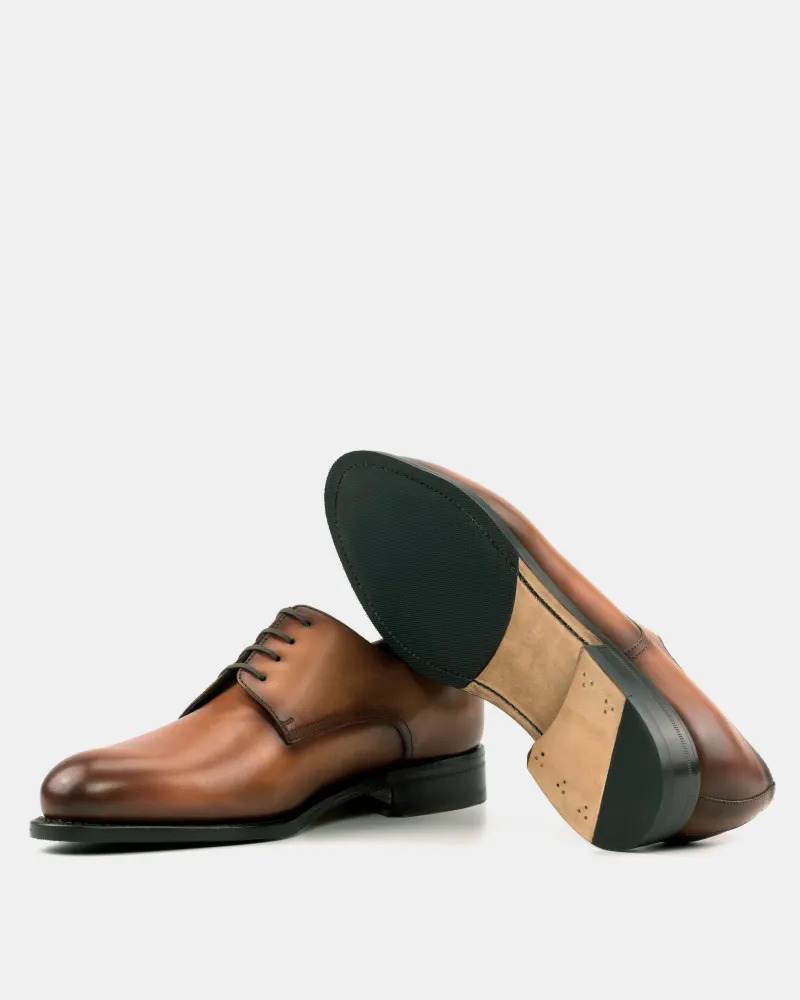Subtle Finish Premium Material Marco Derby in Tobacco Calf