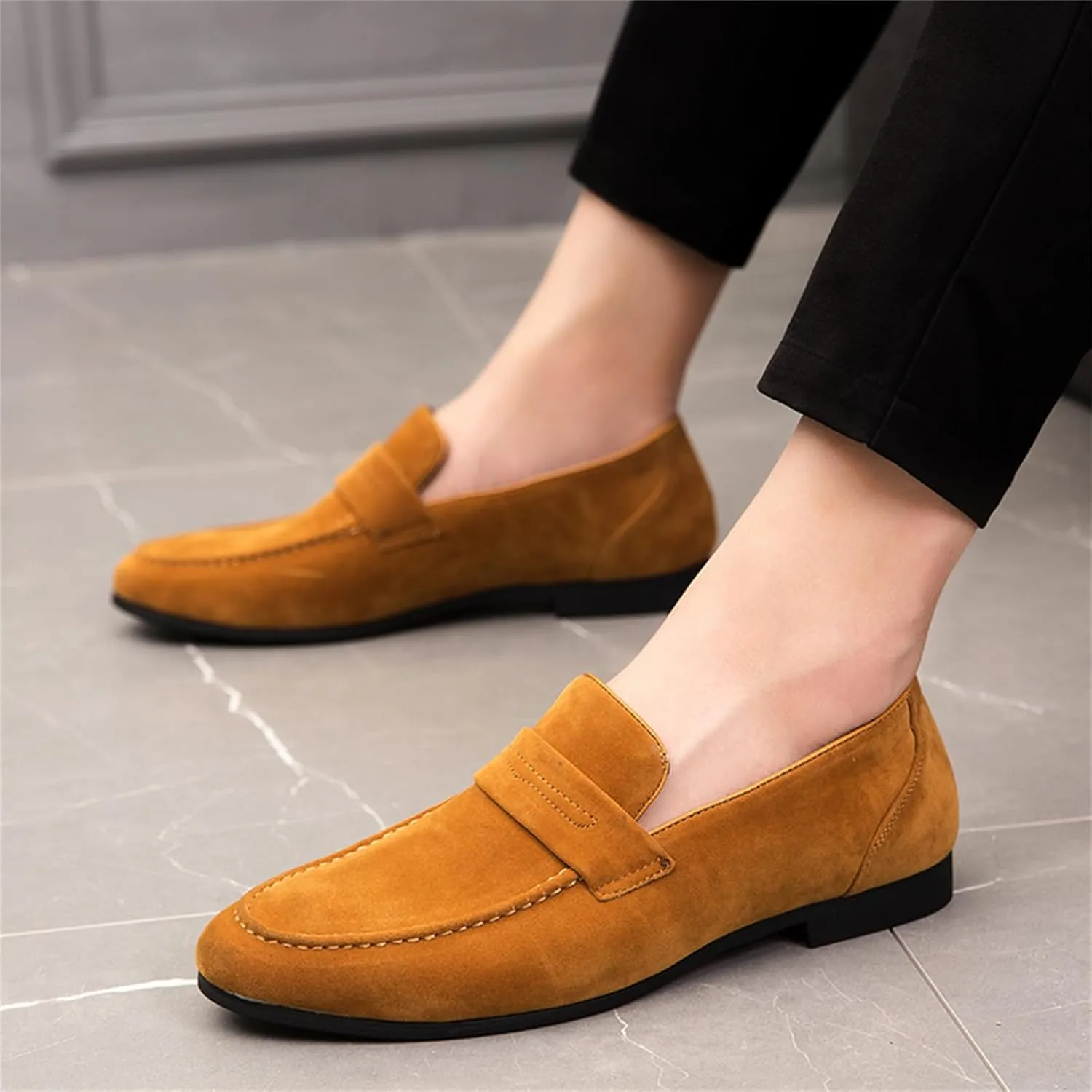Men's Classic Loafers Slip-on Penny Loafer Comfort Business Casual Shoes