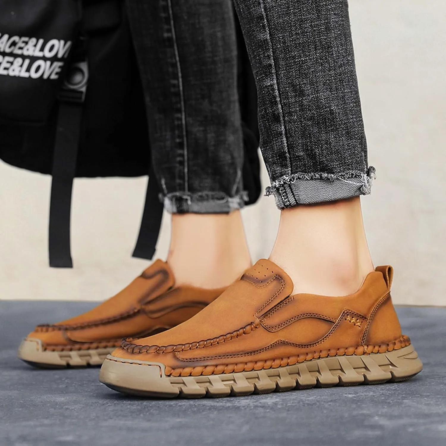 Men's Premium Leather Slip-on Walking Shoes, Loafers, Men's Slip-on Sneakers, Business Casual Shoes, Driving Shoes, Soft, Comfortable, Wear-Resistant, Hand-Stitched