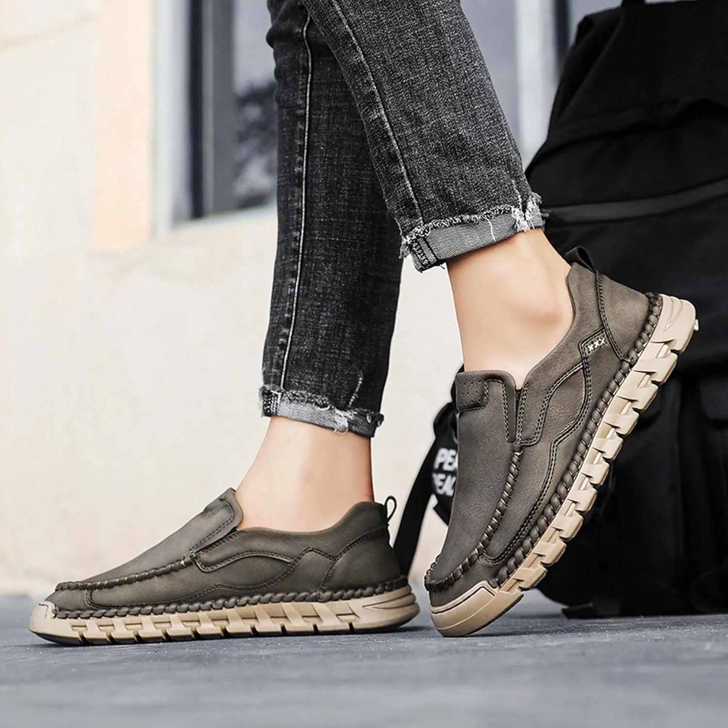 Men's Premium Leather Slip-on Walking Shoes, Loafers, Men's Slip-on Sneakers, Business Casual Shoes, Driving Shoes, Soft, Comfortable, Wear-Resistant, Hand-Stitched