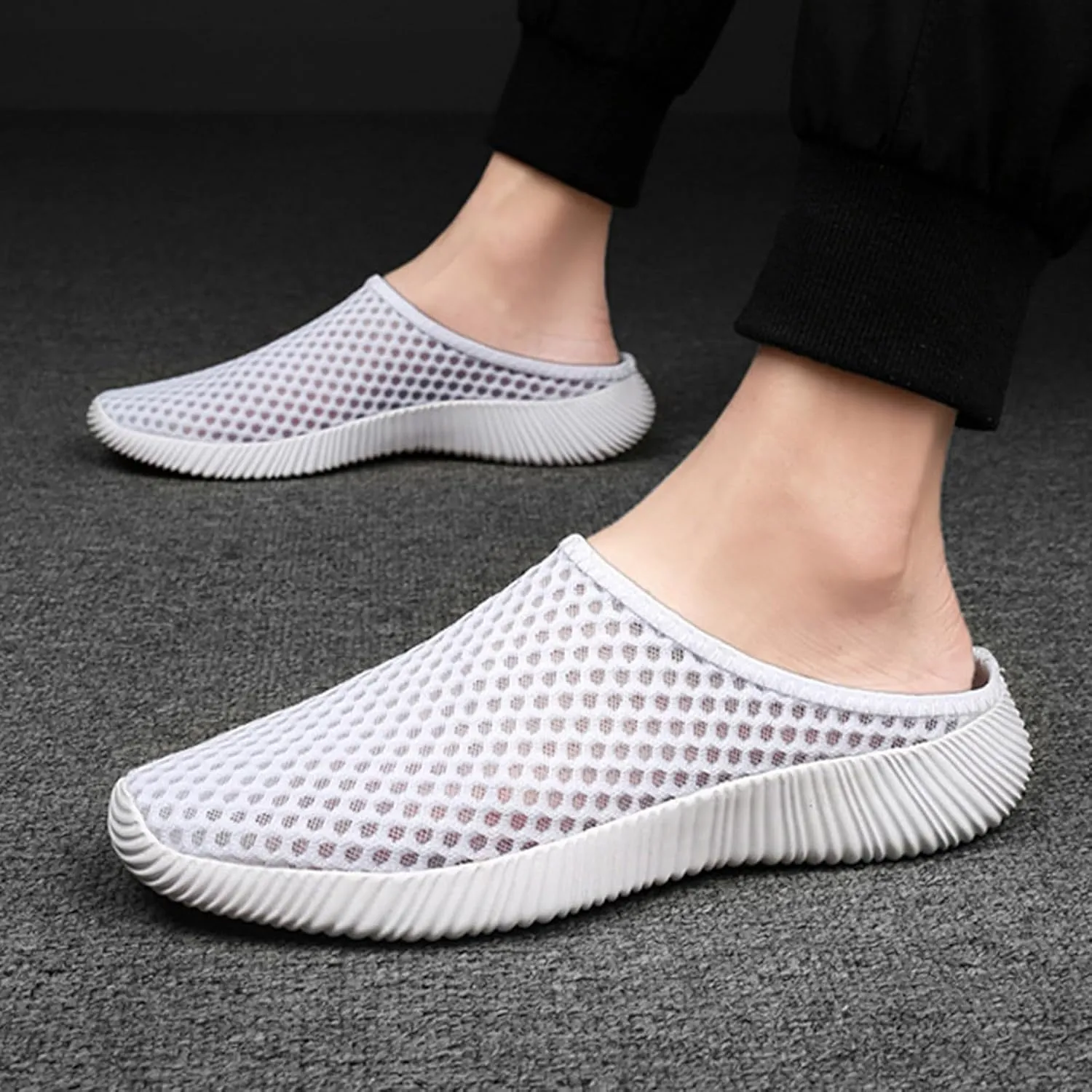 Mens Slip On Men's and Women's Same Mesh Breathable Lightweight Slingback Toe Toe Beach Sports and Casual Shoes