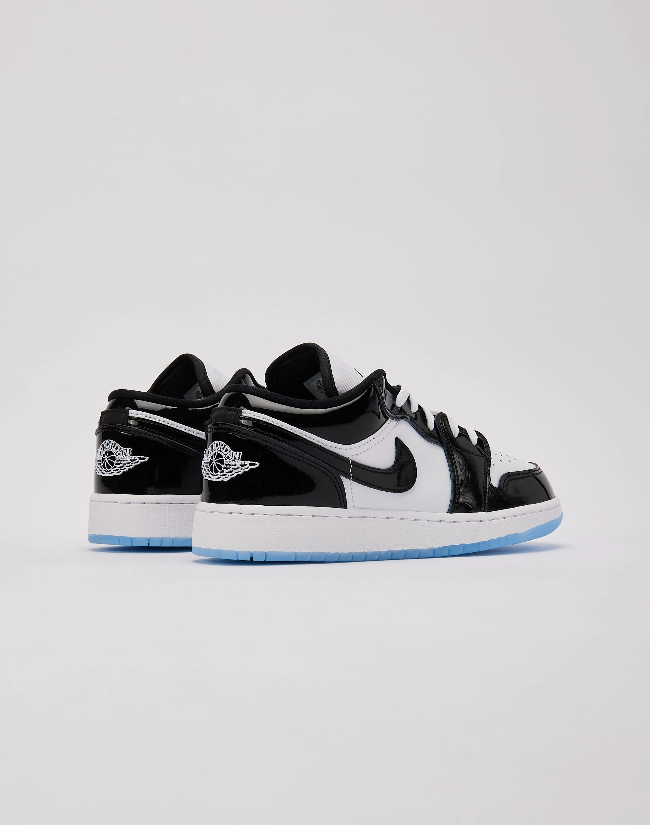 Jordan Air Jordan 1 Low SE 'Concord' Grade-School Embroidered Trendy