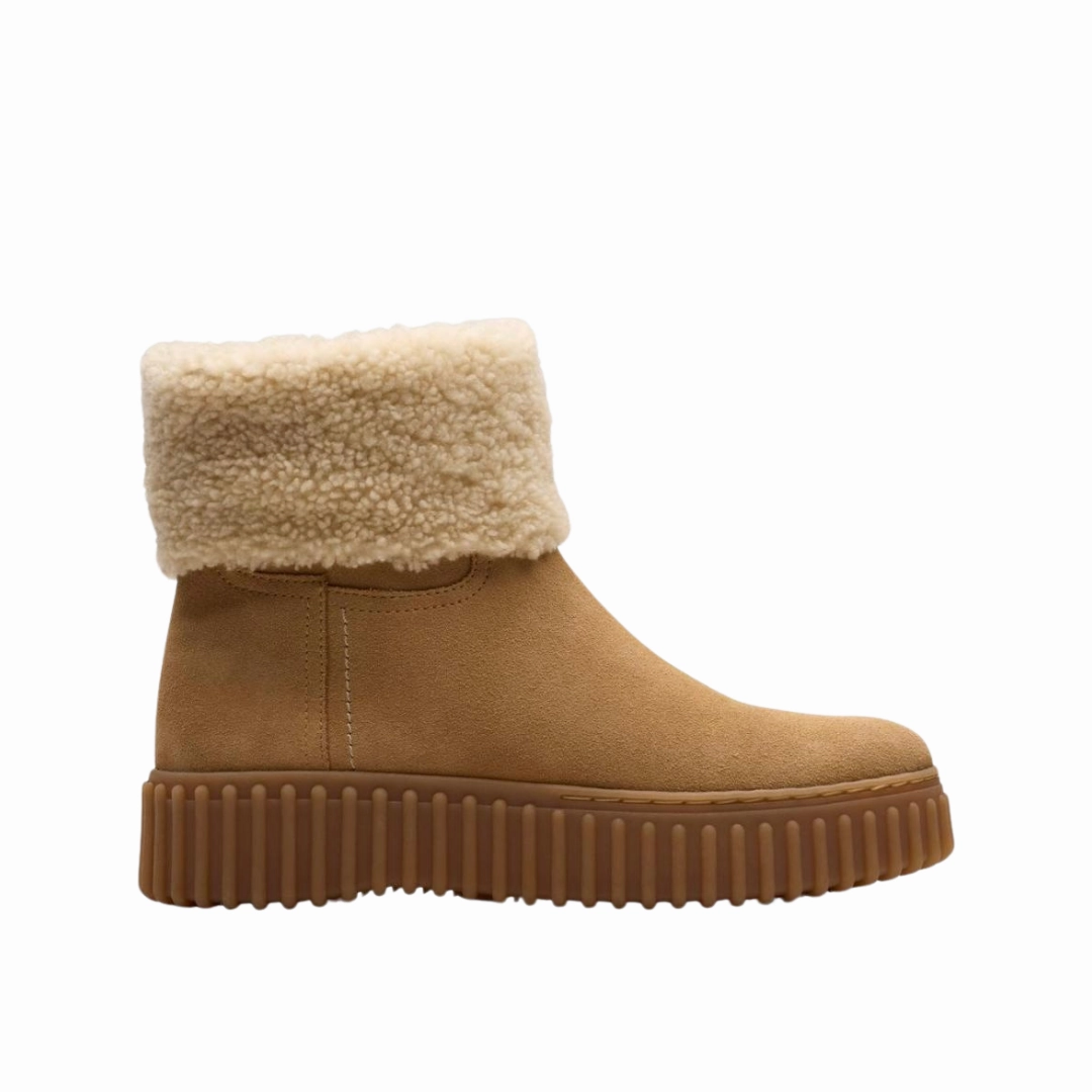 Torhill Turn in Tan Insulated Functional Minimalist anti-odor