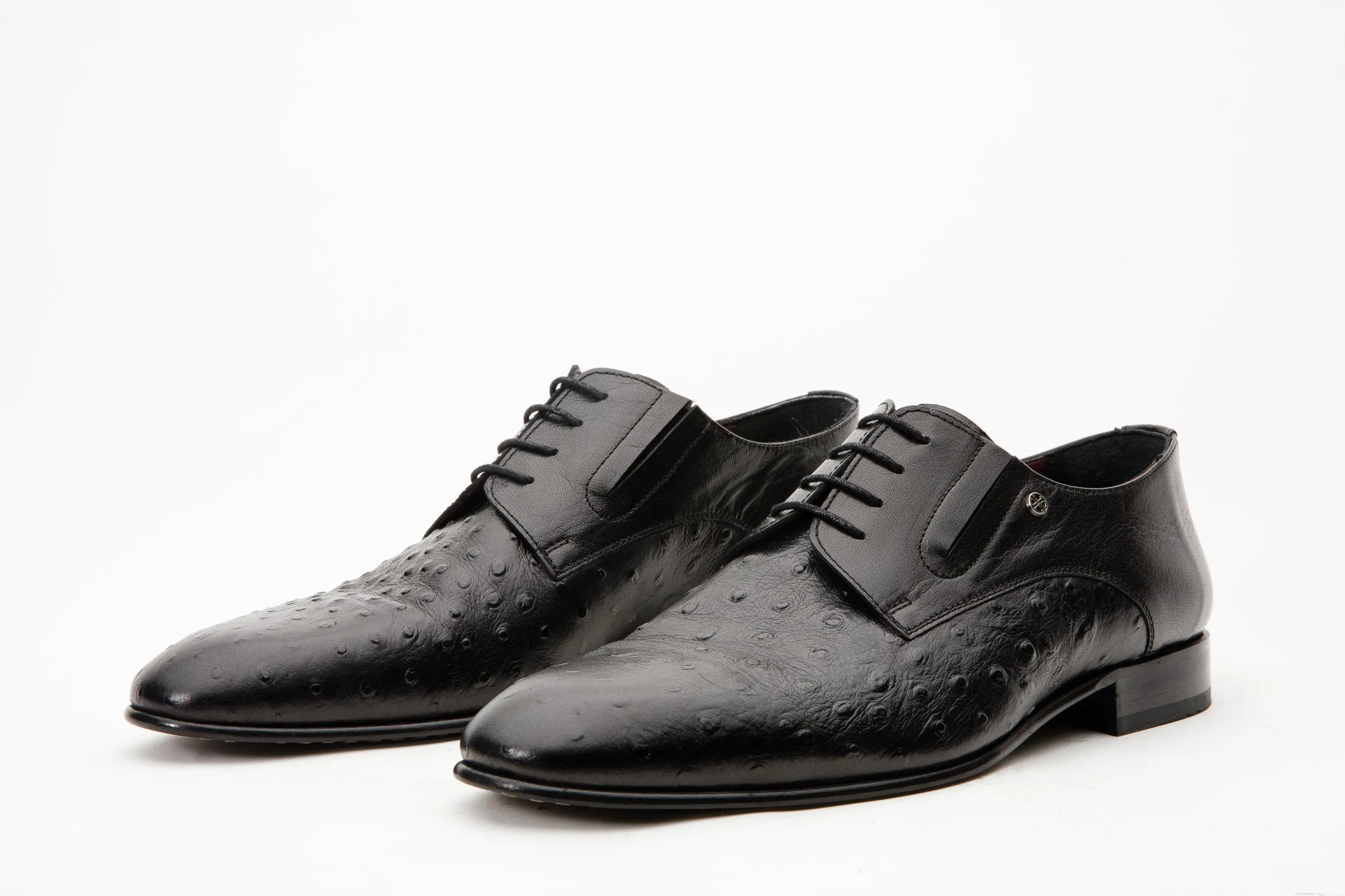 The Porto Alegre Black Leather Derby Men Shoe Line Pace Evening Outfit