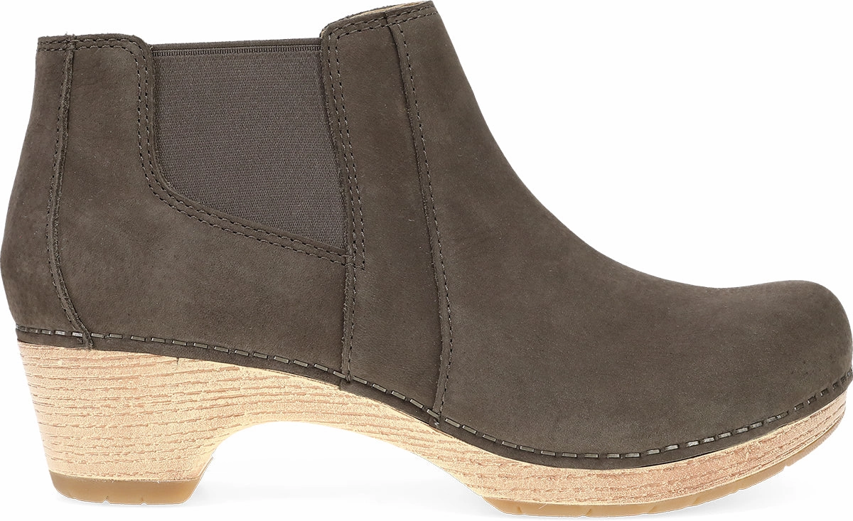 DANSKO LANE WOMEN'S Dynamic Flex Points Golf