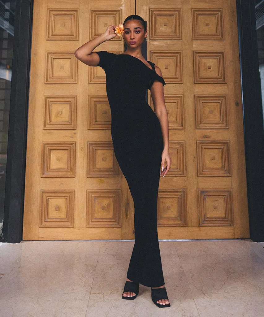 NARDA HEELS ONYX MESH Travel Glam Bold Vibe