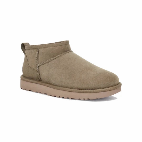 UGG CLASSIC ULTRA MINI WOMEN'S perforations