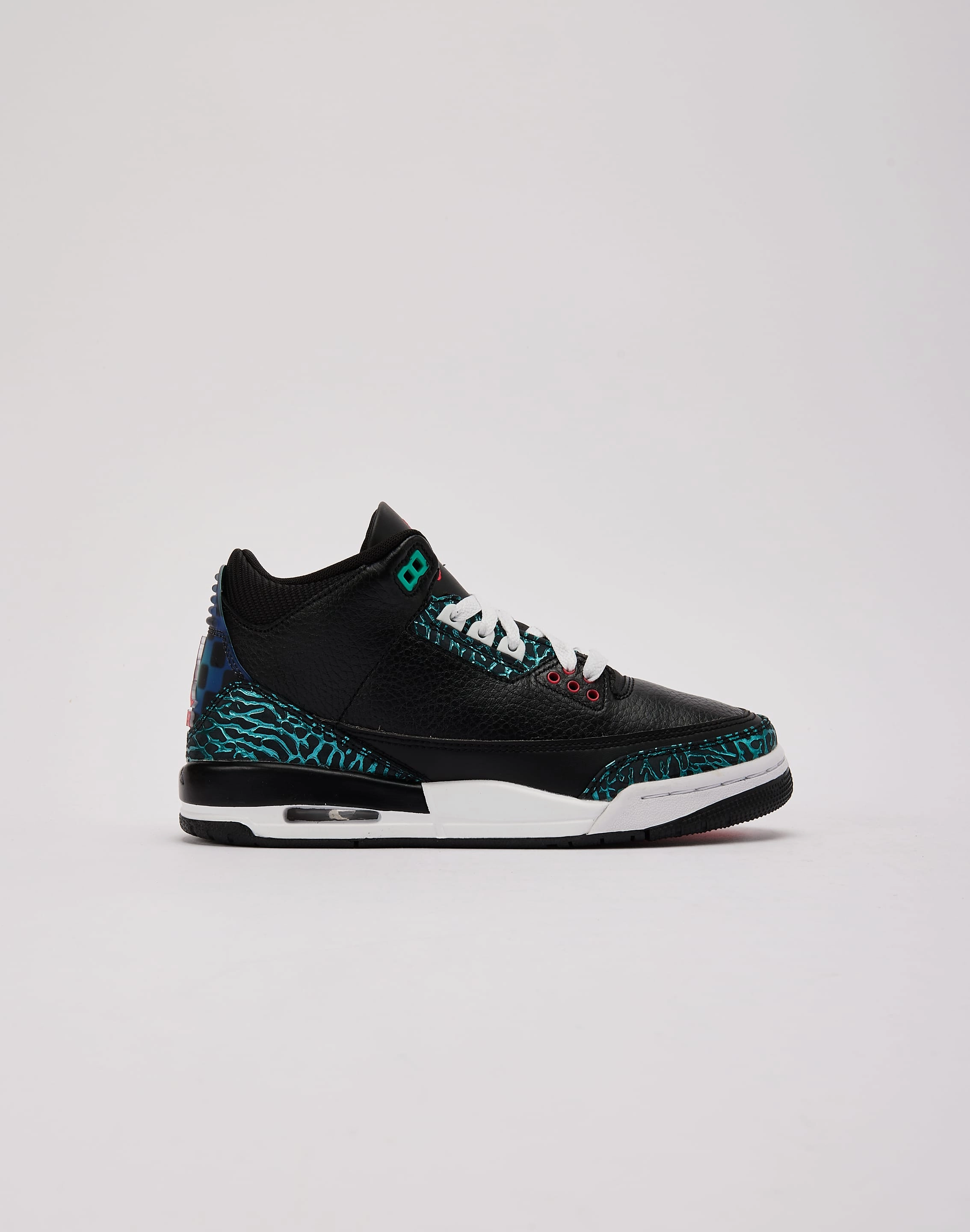 golfers Jordan Air Jordan 3 Retro SE 'Black and Hyper Jade' Grade-School