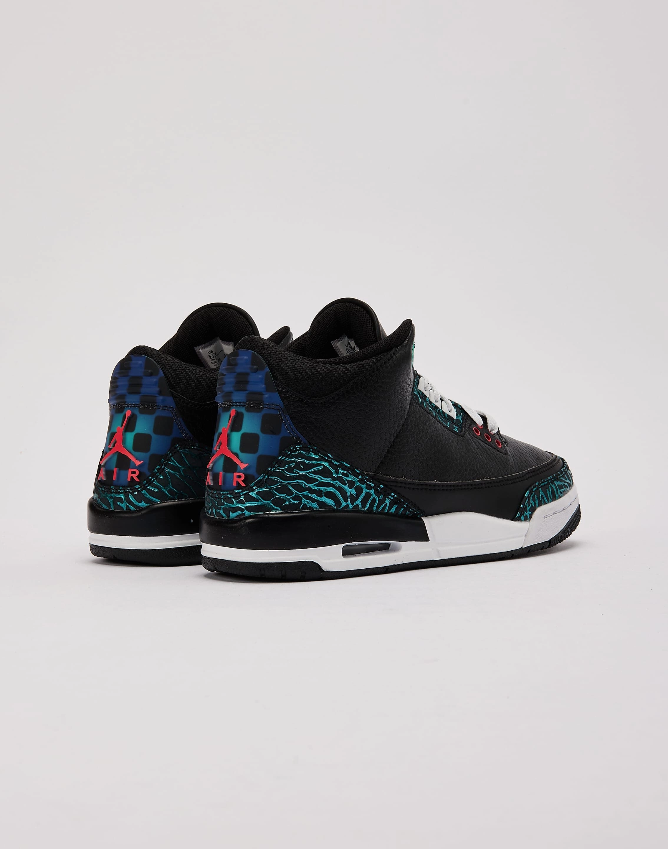 Upgraded piece Jordan Air Jordan 3 Retro SE 'Black and Hyper Jade' Grade-School