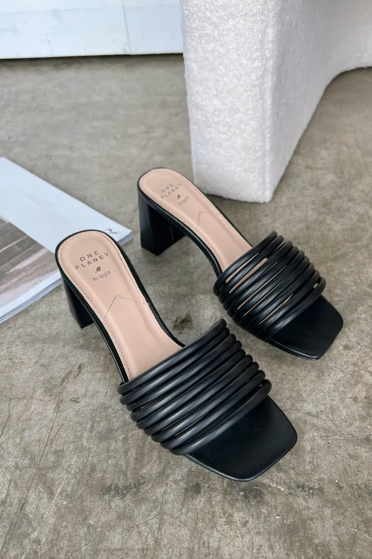 On the Regular Heels
