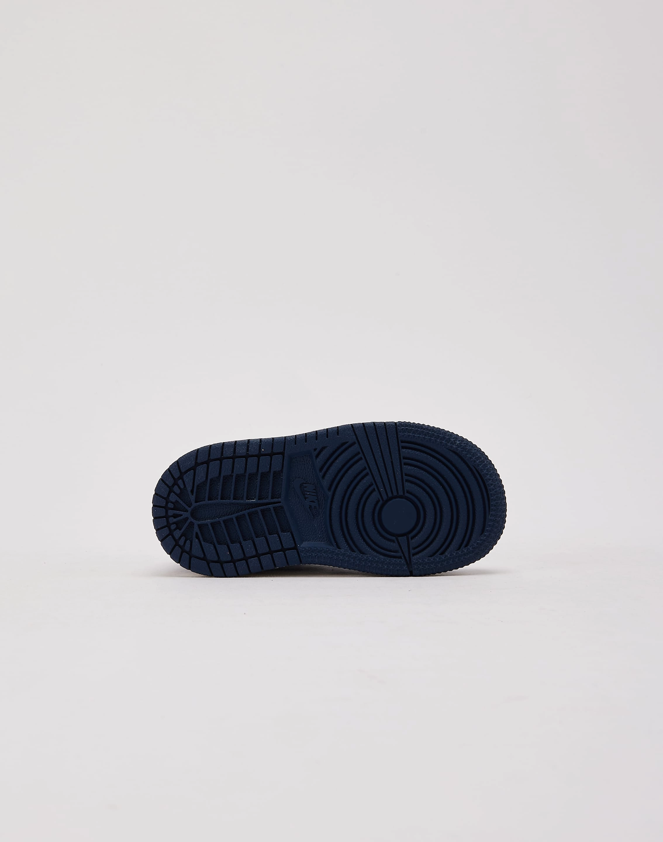martial artists - specific features Jordan Air Jordan 1 Retro High OG 'Midnight Navy' Toddler
