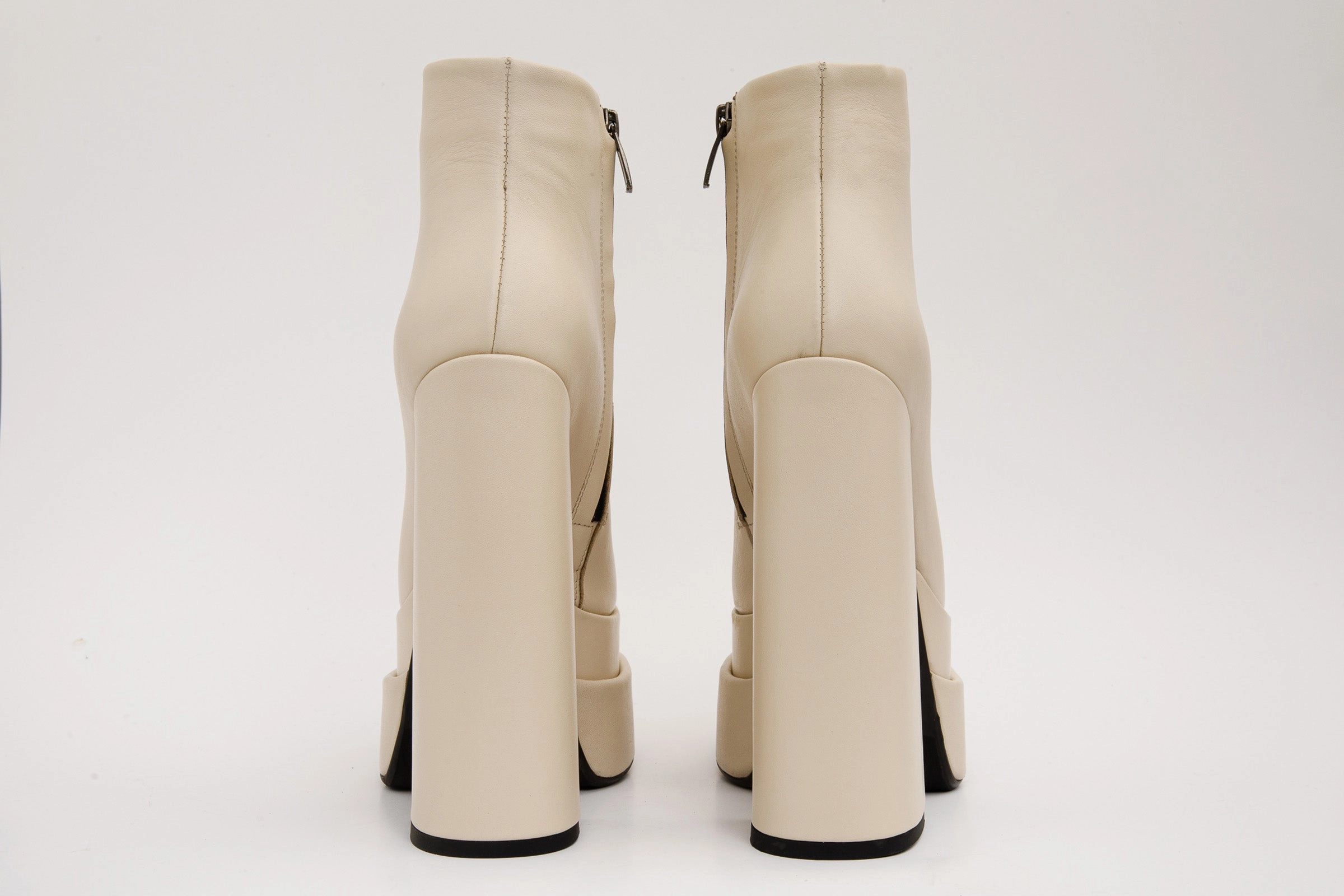 The Latino Cream Leather High Heel Women Boot Final Sale! Skiing Abrasion Resistant Fabric