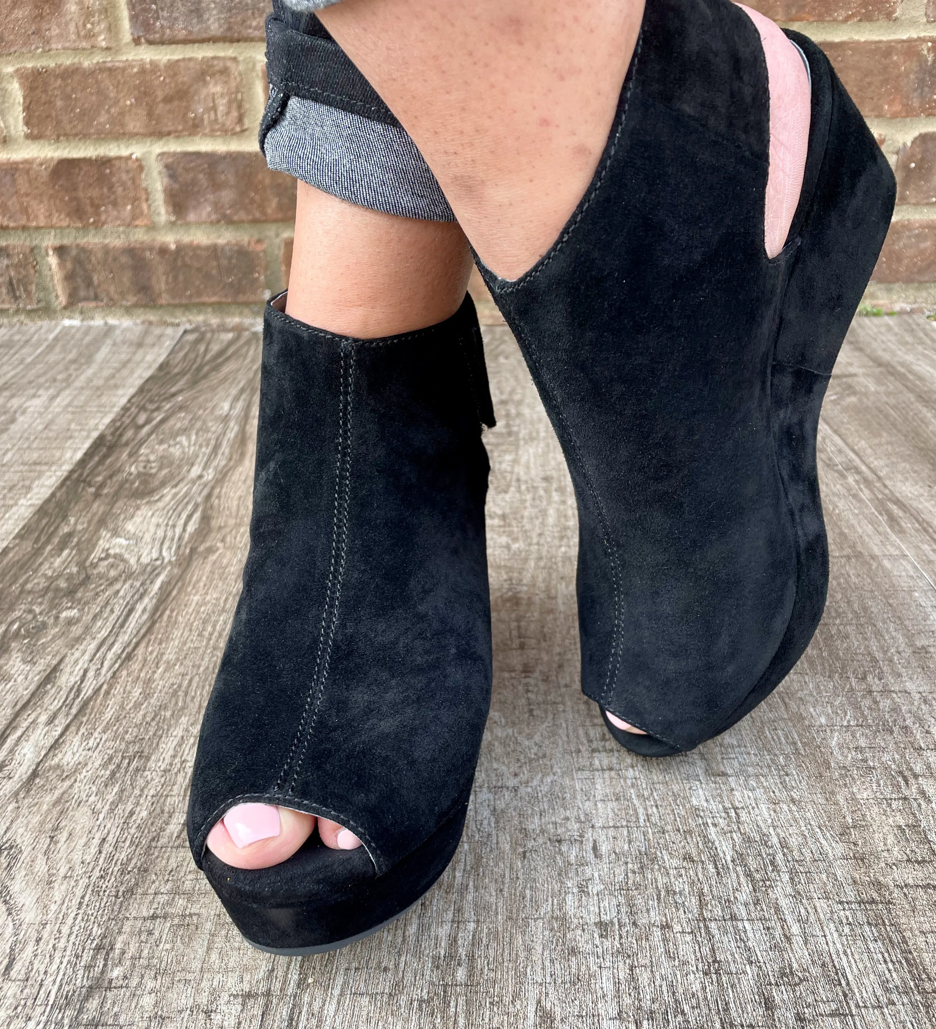 Peep Toe Wedge