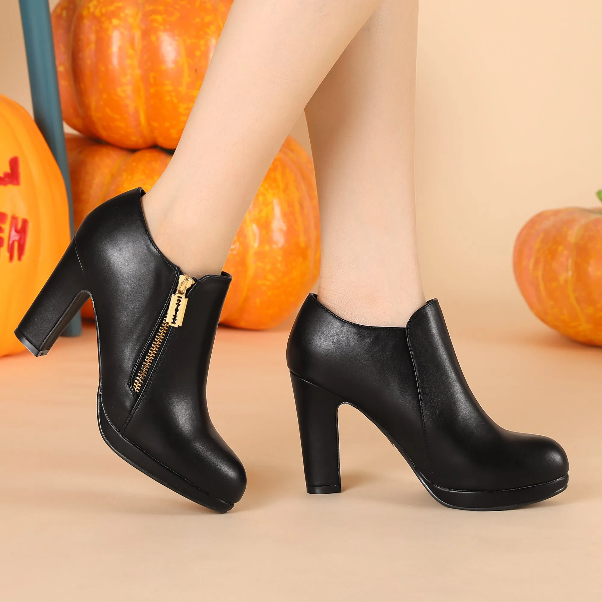 Platform Round Toe Chunky Heel Ankle Boot