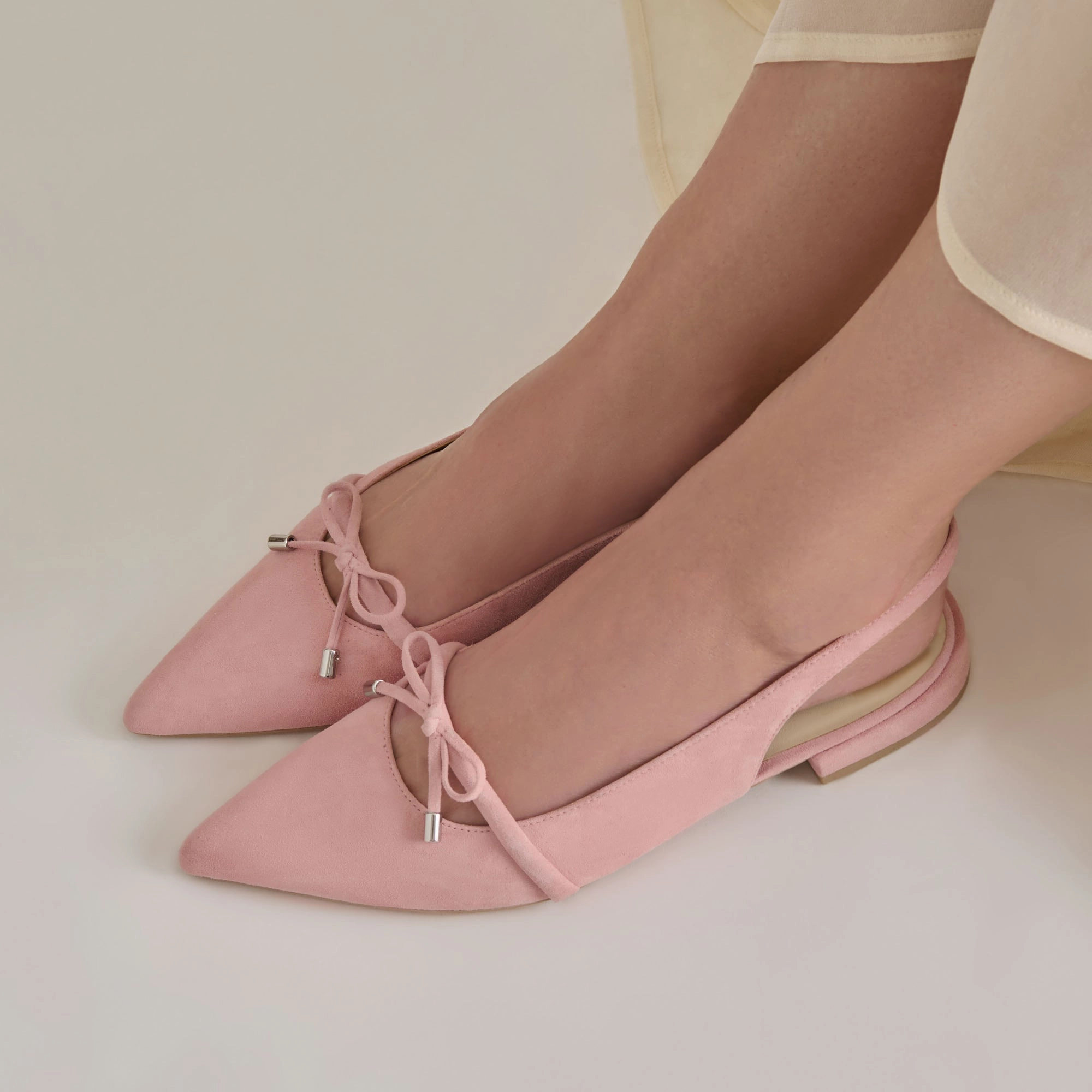 PAYGE FLATS PETAL PINK SUEDE Elastic laces