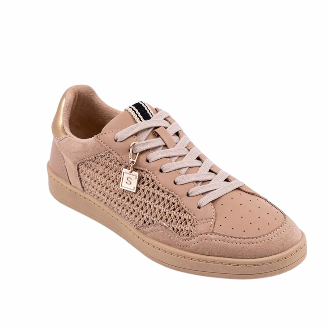 Quick Outfits On Foot Roma