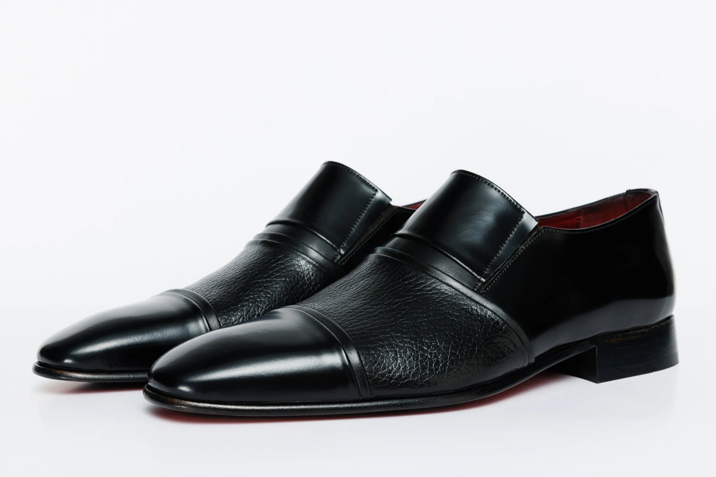 The Everest Black Leather Cap Toe Dress Loafer Men Shoe Orthopedic Design