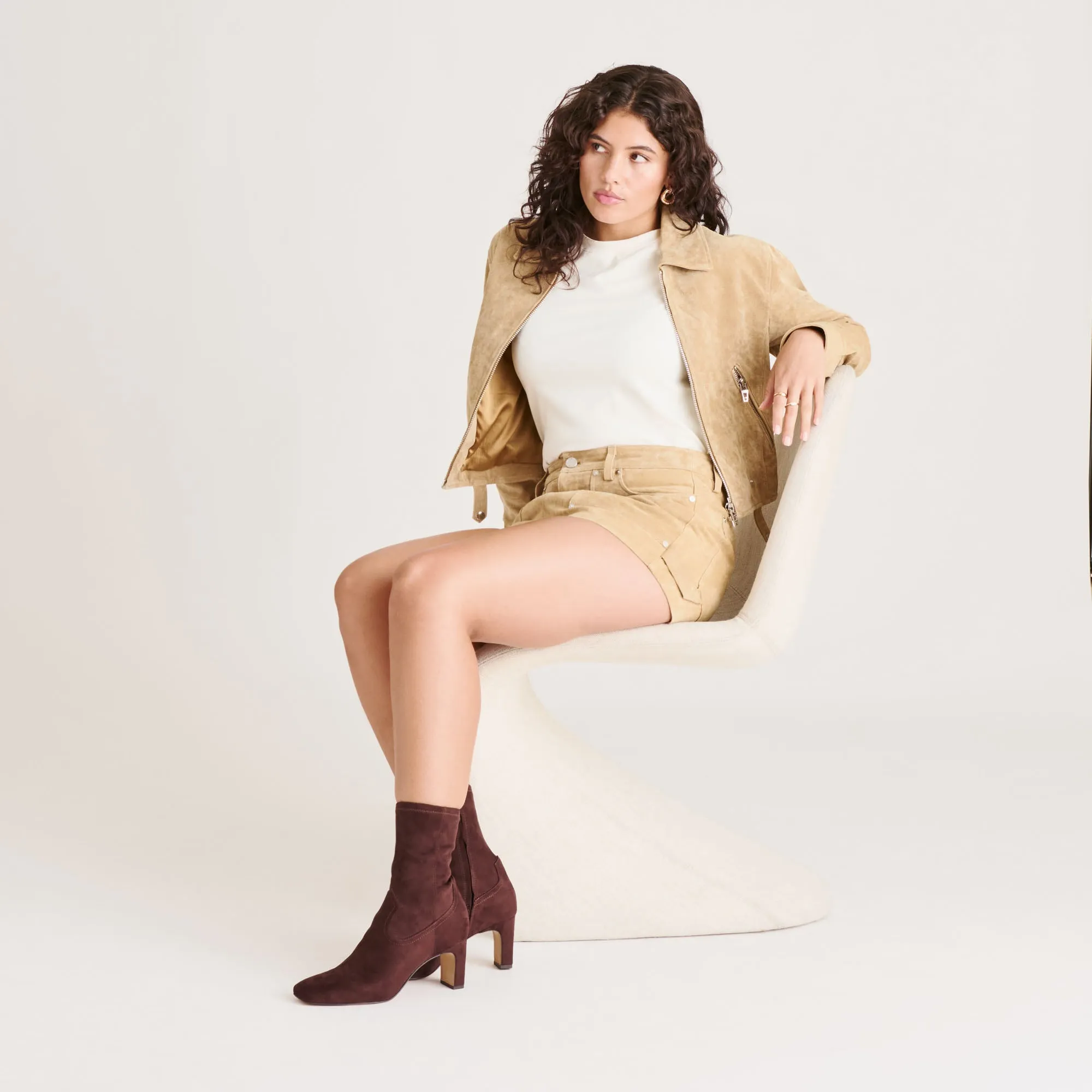 ROAN BOOTS MAHOGANY STELLA SUEDE Stylish Appeal