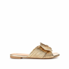 SERLINA PLEATED SLIDE SANDALS IN WIDE casual dressers