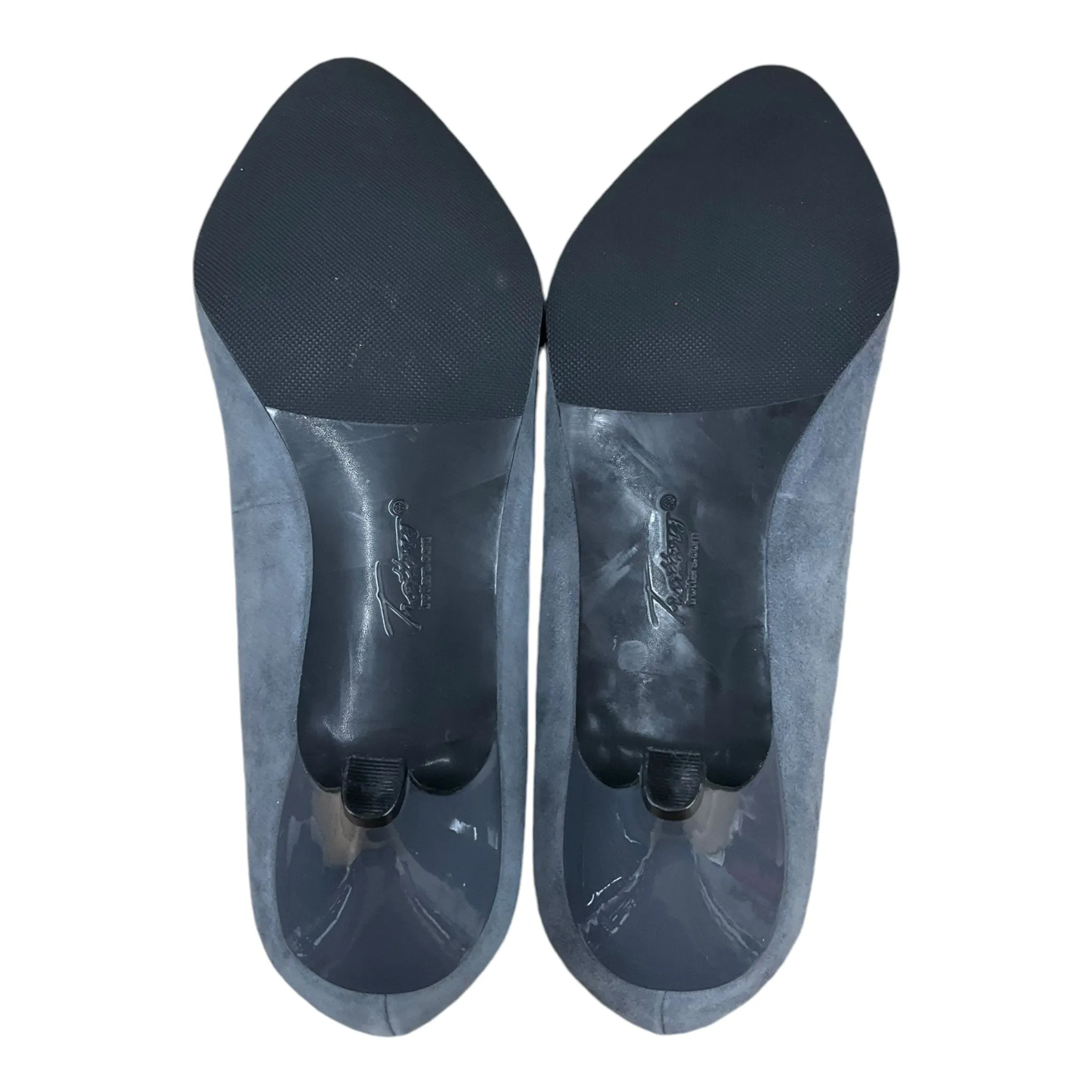 Shoes Heels Kitten By Clothes Mentor In Grey, Size: 9.5