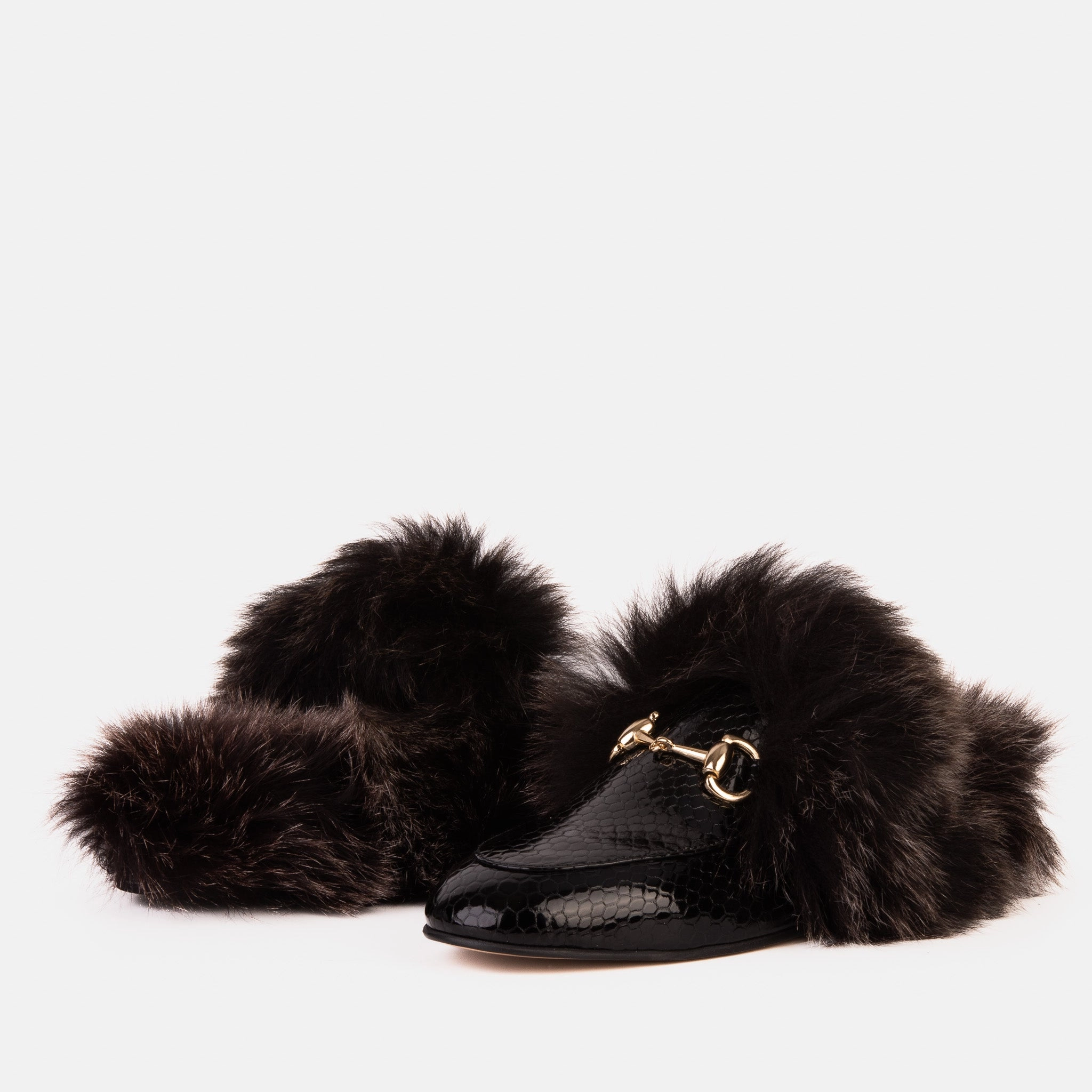 The Izmir Black Patent Leather Natural Fur Women Slipper versatile user Minimalist