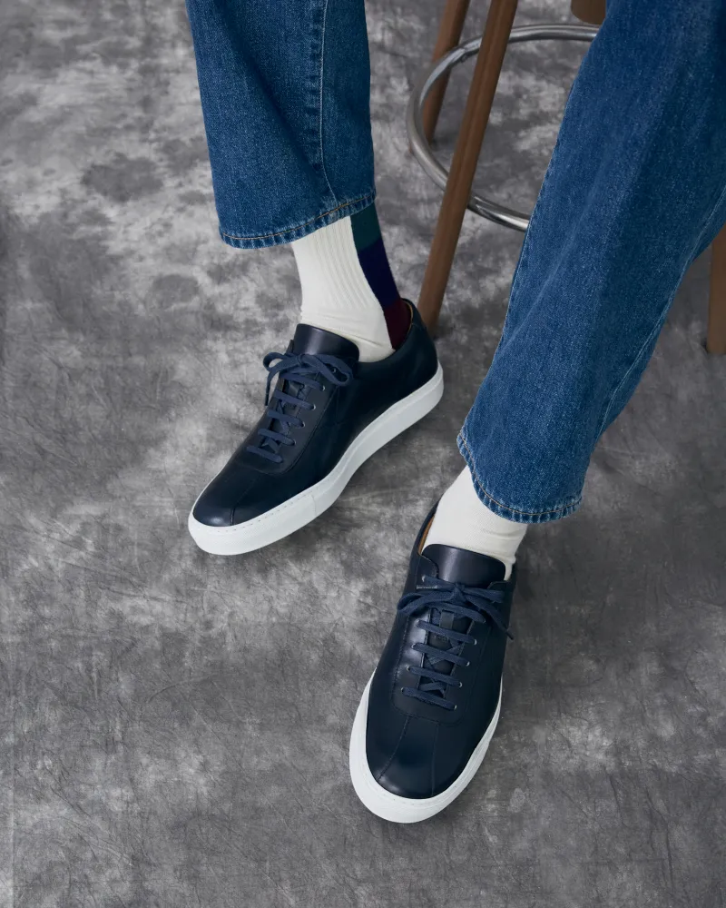 Vintage Blue Leather Dress Sneaker Retro-inspired performance Good elasticity