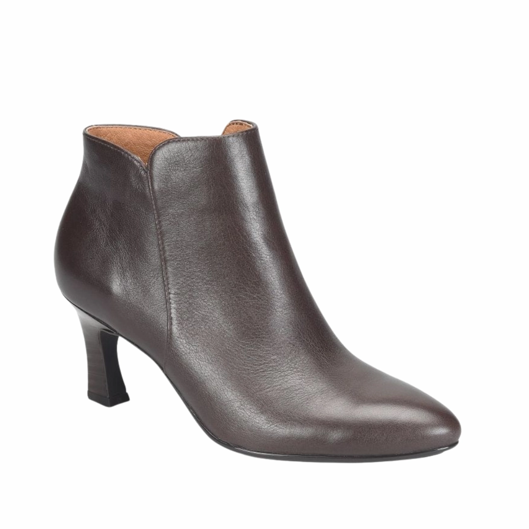 Noise Reducing Sole Stable Support Adventure Journey Sasha in Chocolate