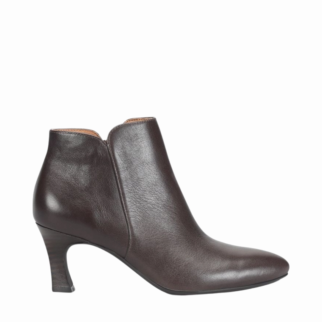 Sasha in Chocolate Elastic Sides Sleek Profile
