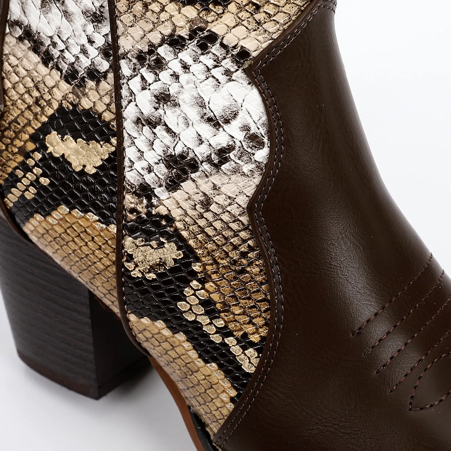 SUN-DVTF-005 Toecap Reptile Ankle Boot
