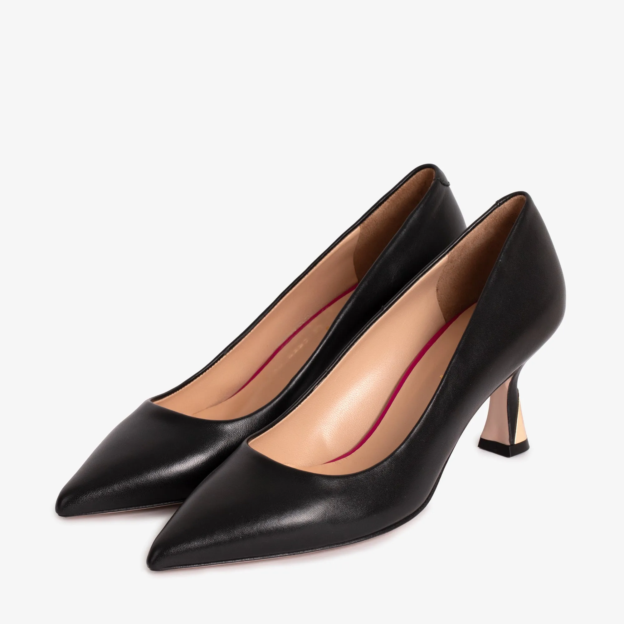 The Brunello Black Leather Pump Women Shoe Holiday look
