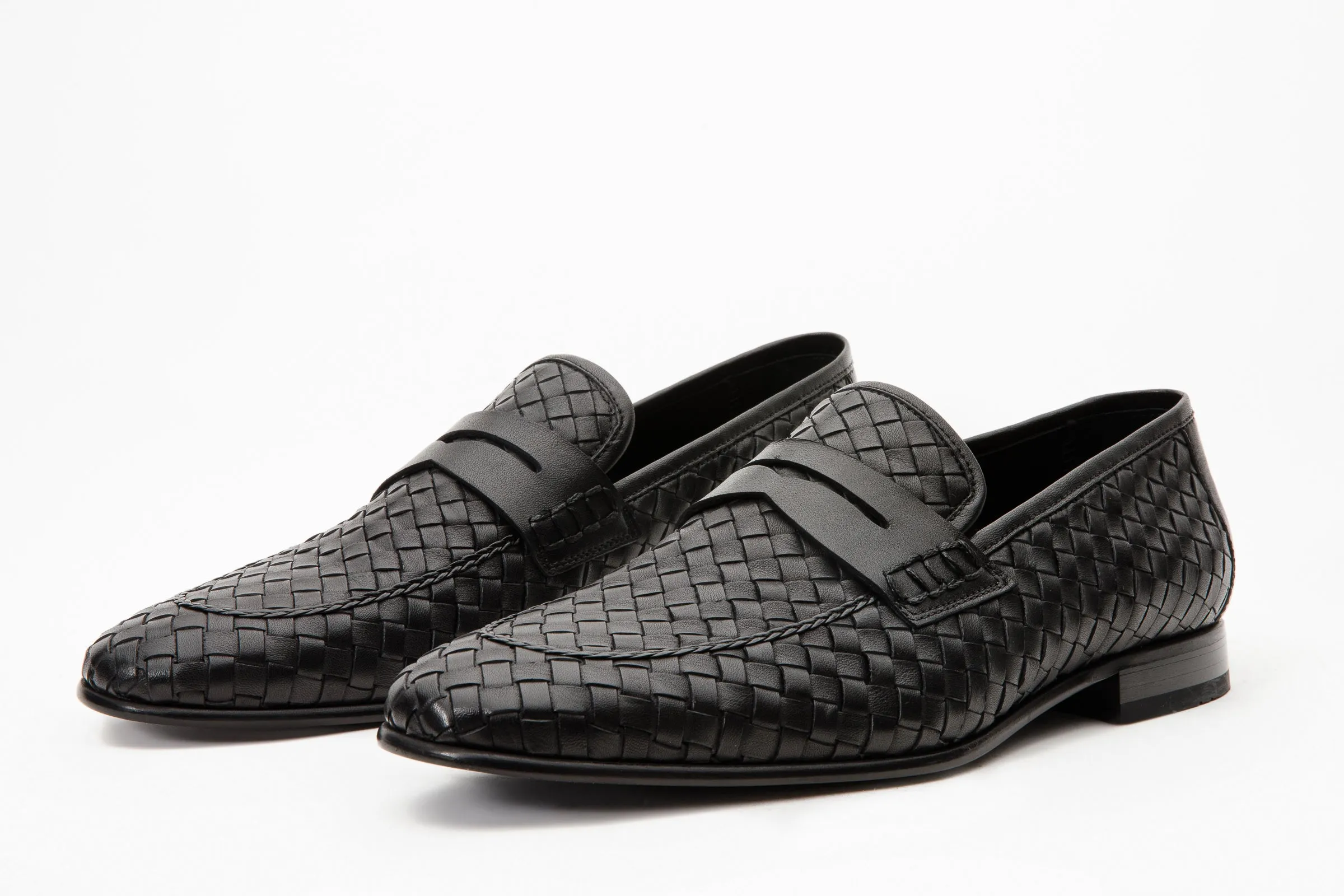 The Grand Woven Leather Black  Men Shoe Penny Loafer Balanced Step