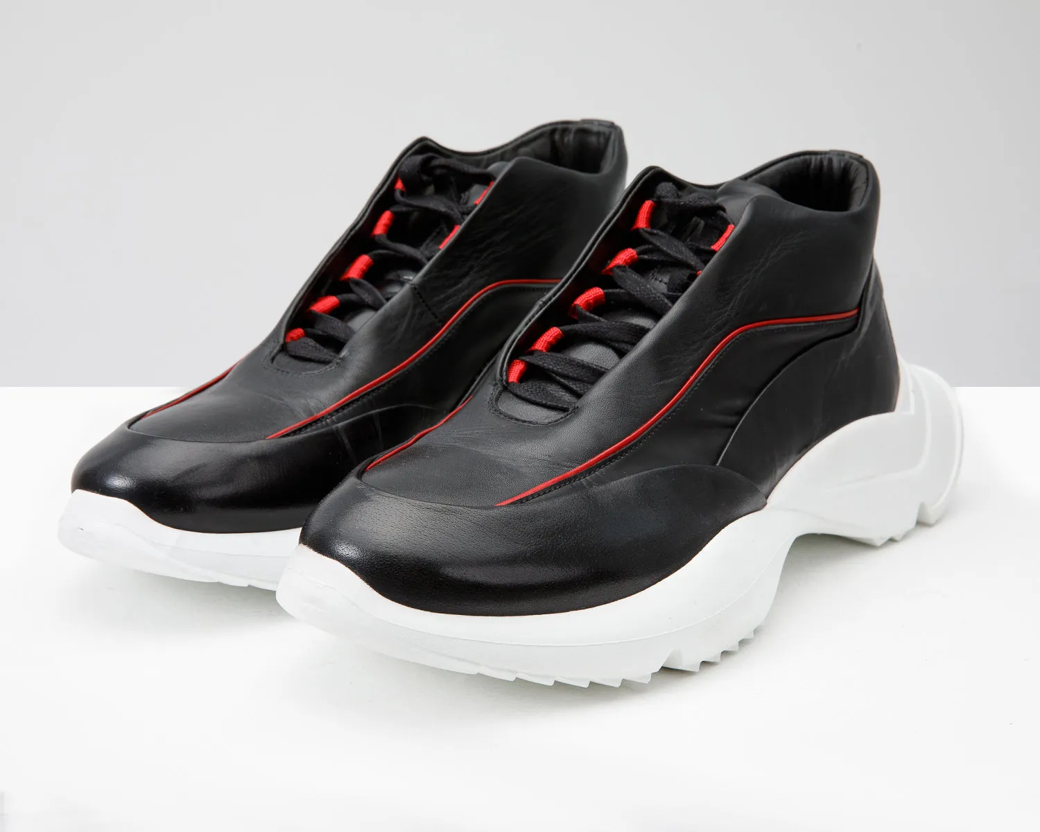 The Graton Black Leather Men Sneaker Final Sale! Season Ready