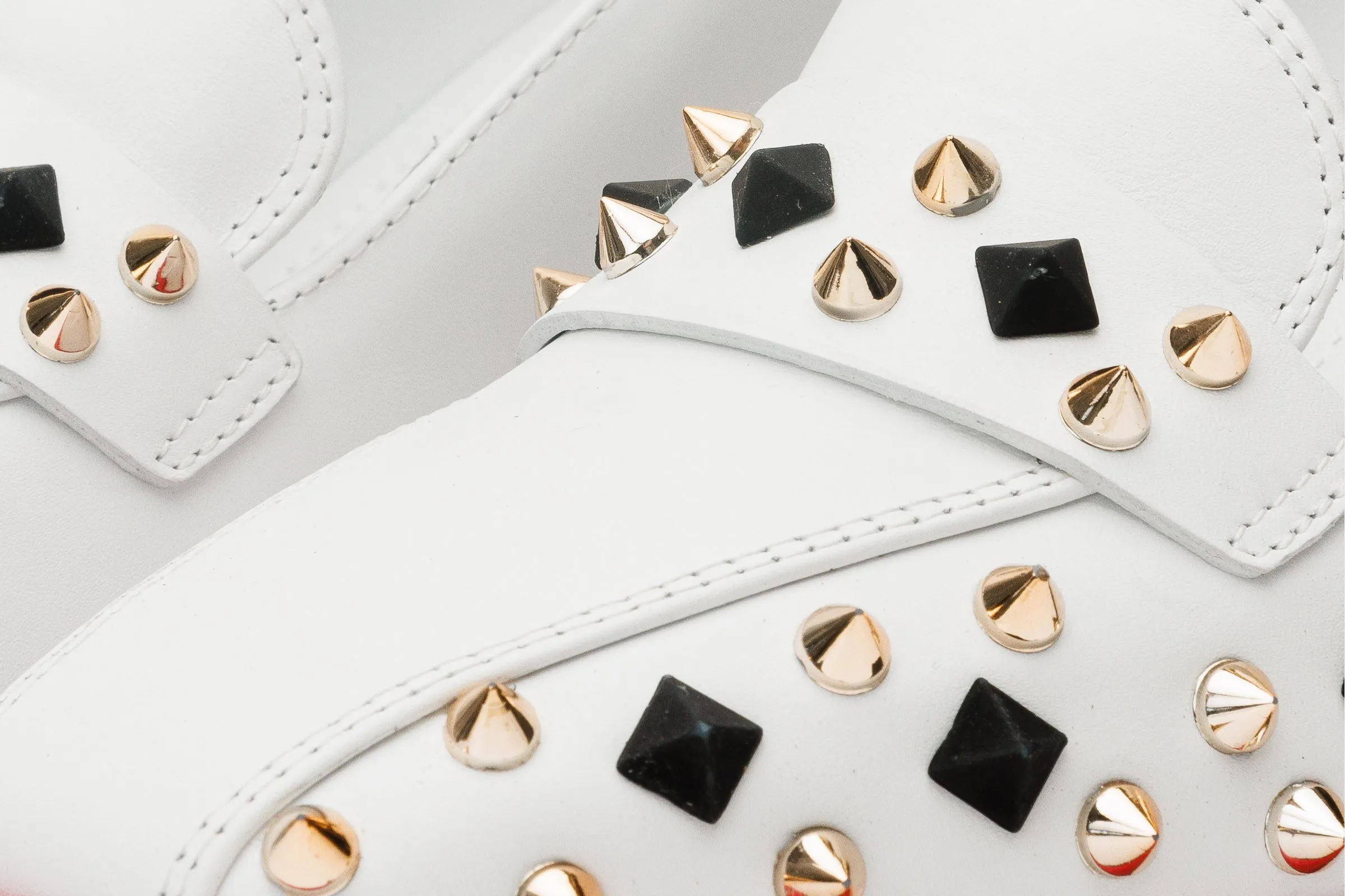 The Infanta White Spike Leather Block Heel Pump Women Shoe Party Guard High Heel