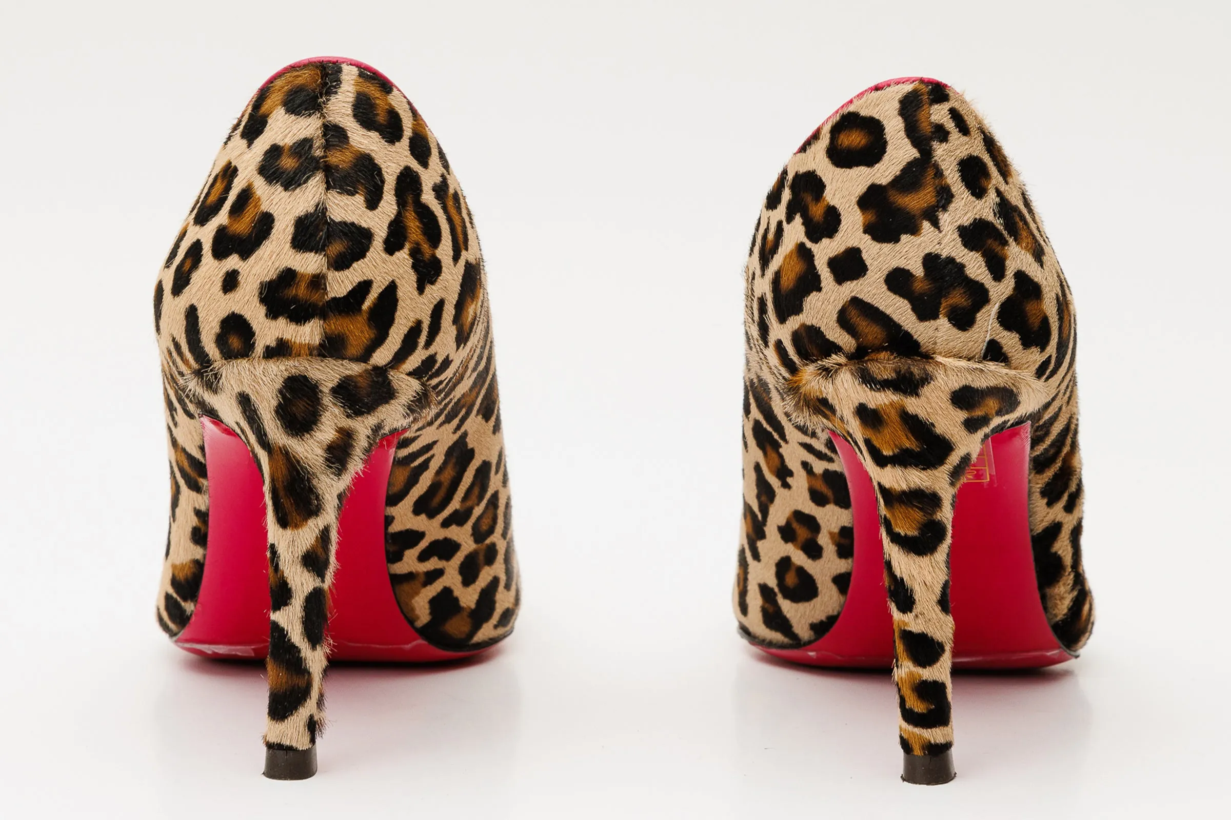 The Olbia Leopard Leather Pump Fuchsia Sole Women Shoe London Glow