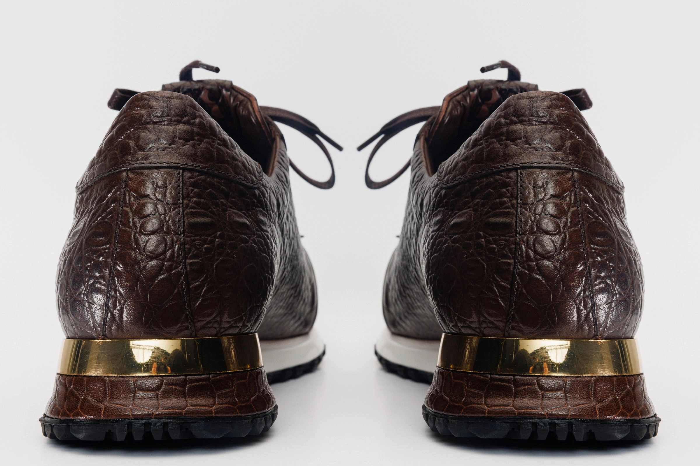 The Bomba Brown Crocodile Leather Men Sneaker indoor shoes