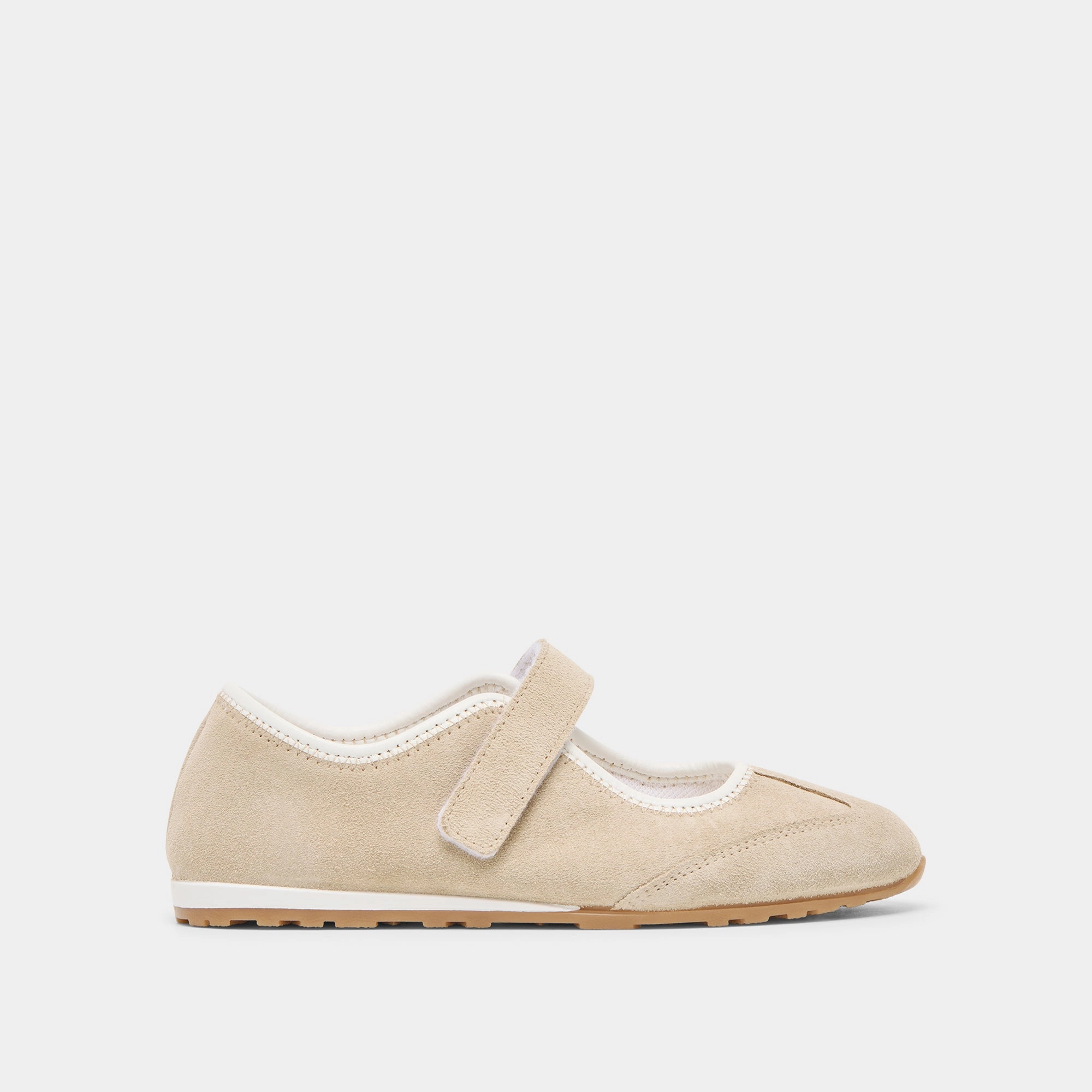 SOFYA SNEAKERS CAMEL SUEDE Flat Design Self Care