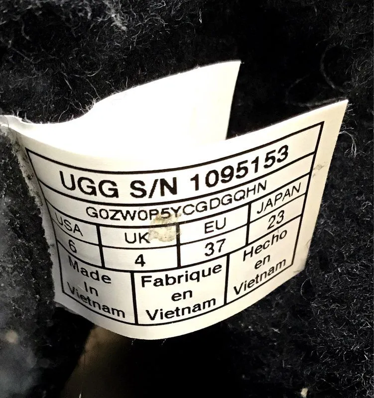 UGG Women's Blayre Boot 3 1095153 Black Snow Boots - Size 6