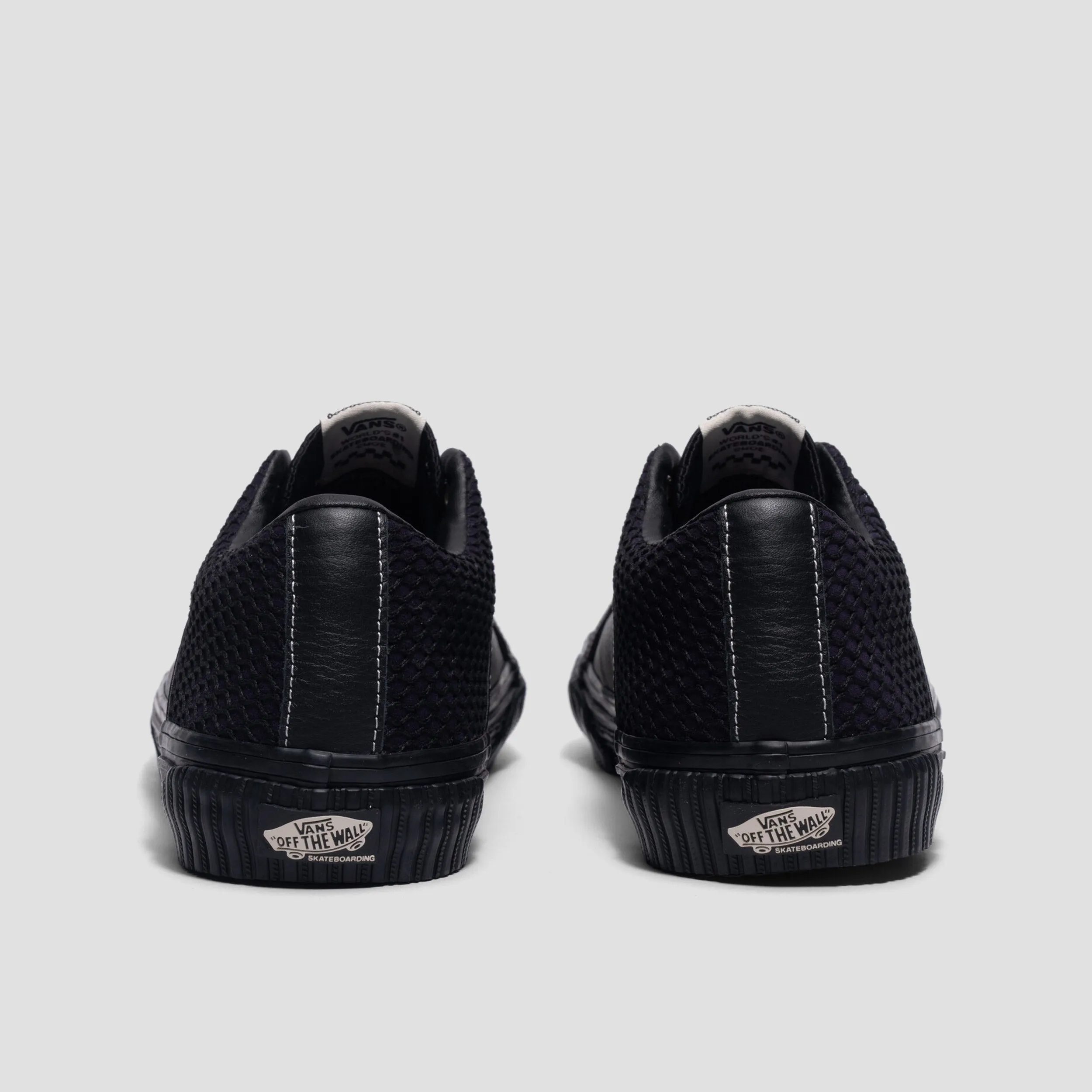 Vans X Passport Skate Lampin Skate Shoes Black / Purple