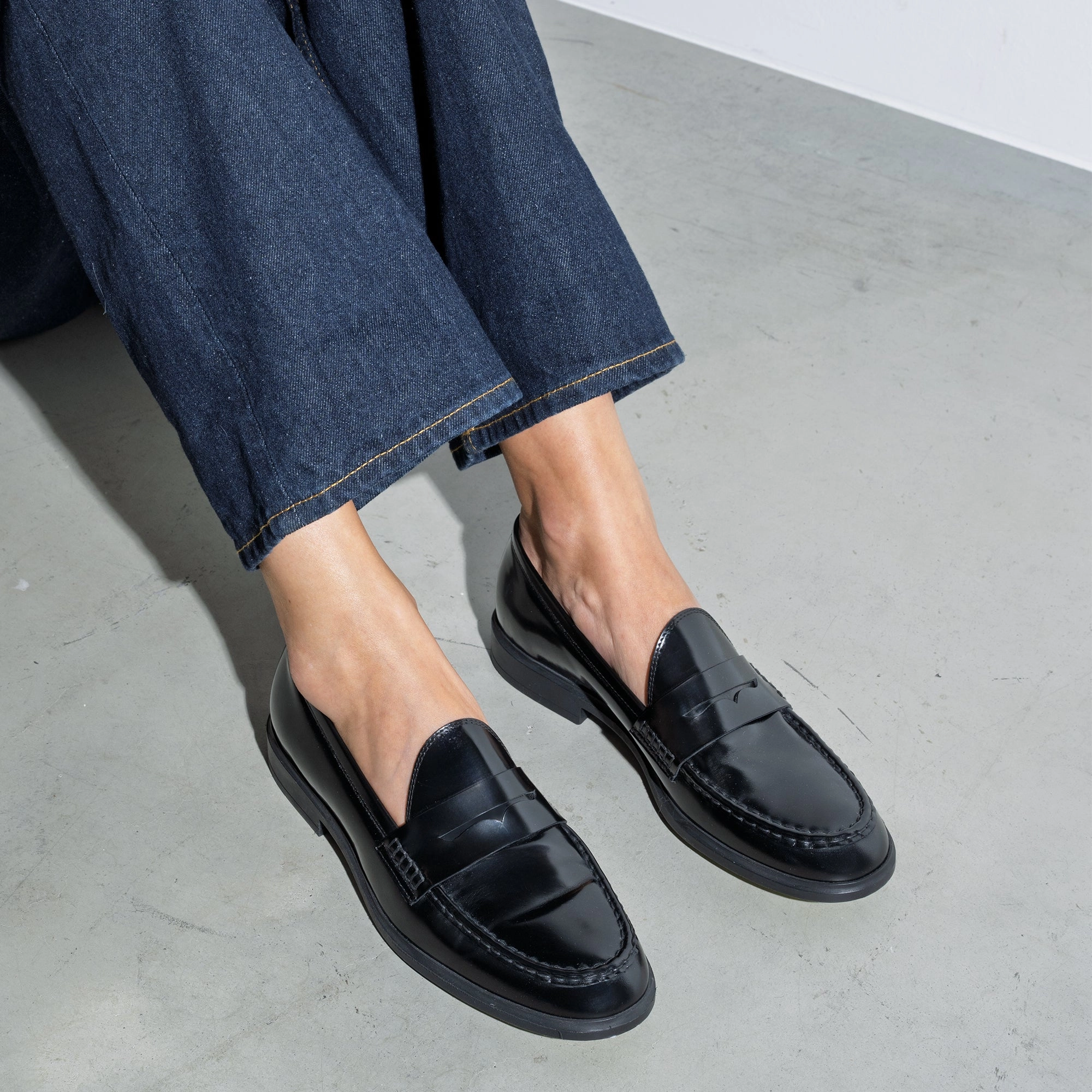 Vend?me Blandine black spazzolato leather loafers Swift Flow Soft Sole Shoes