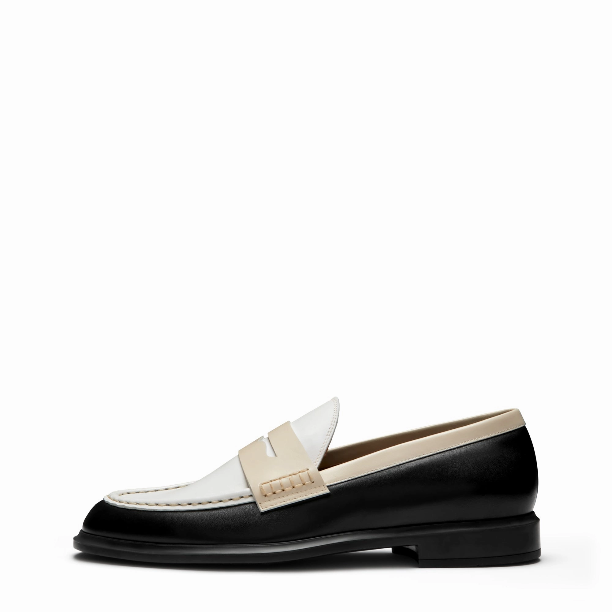 Support frame Modern Vend?me Blandine black, white and cream calfskin leather loafers