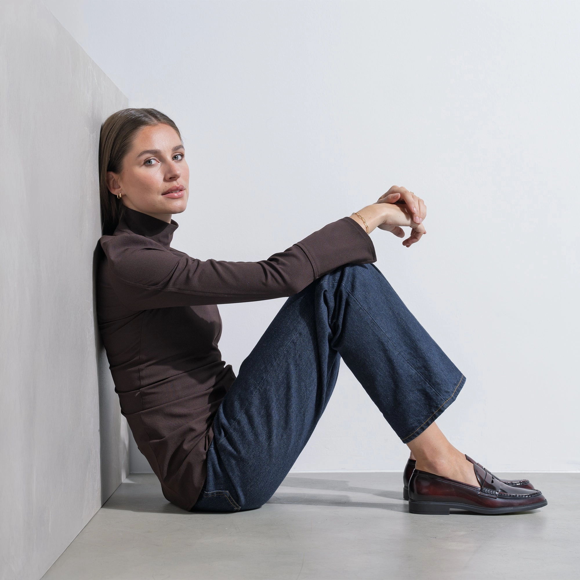 Classic Office Footwear Hold Step Vend?me Blandine bordeaux red spazzolato leather loafers