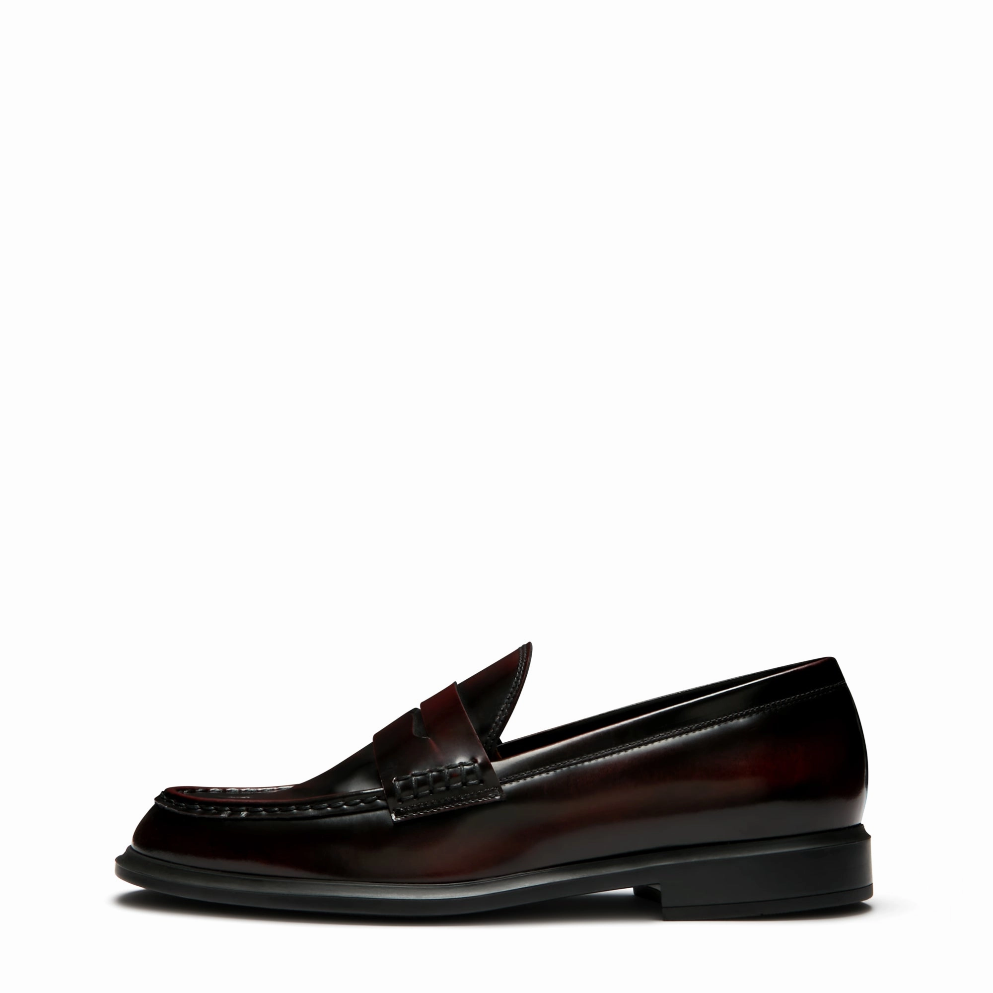 Vend?me Blandine bordeaux red spazzolato leather loafers Water Safe Breathable Cushioning