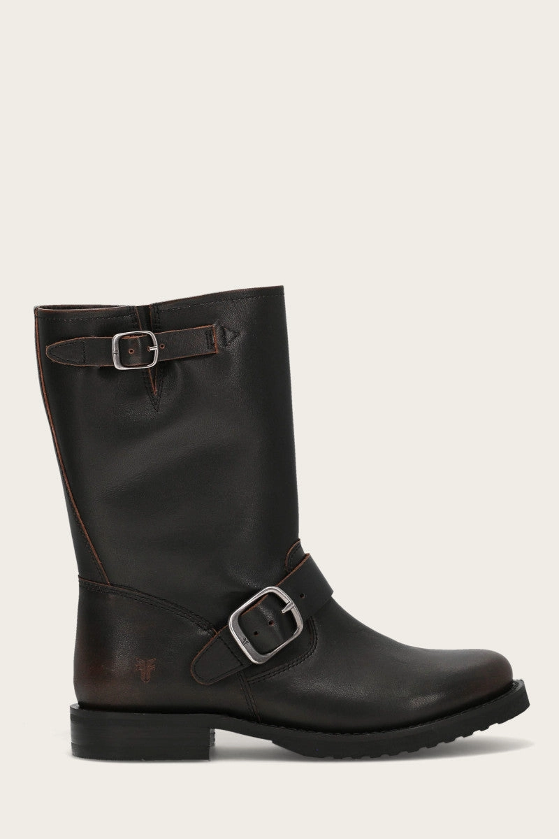 Smooth Surface No Pressure Veronica Flex Short