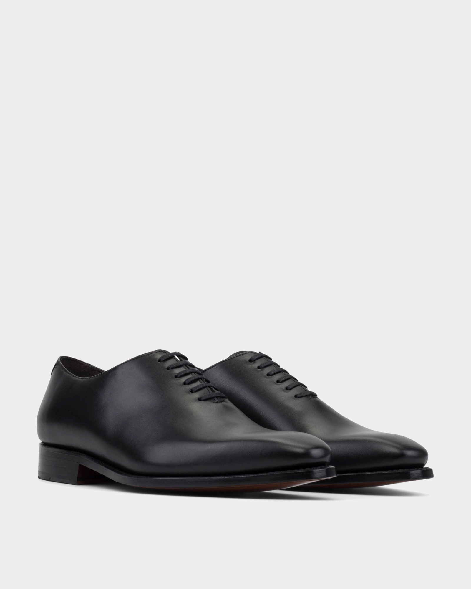 Vincent Black Calf Wholecut in 722 Prestige Shade